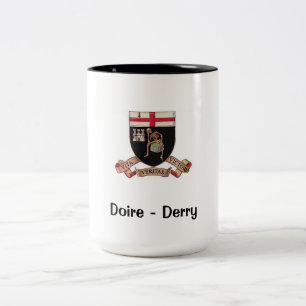 2 Couleurs Manteau de Derry des bras - tasse de café