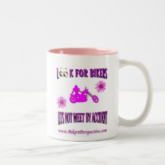 2 Couleurs Recherchez la tasse de marguerite de dames de