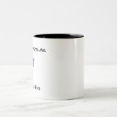 2 Couleurs Sous-estimez-moi tasse (Centre)