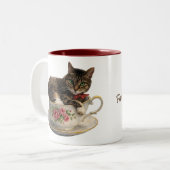 2 Couleurs Tabby dans une tasse de thé (Devant gauche)