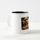2 Couleurs Tasse à café Goldendoodle (Devant gauche)