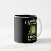 2 Couleurs Tasse Citation Drôle de Grenouille - Les Relations (Devant droit)