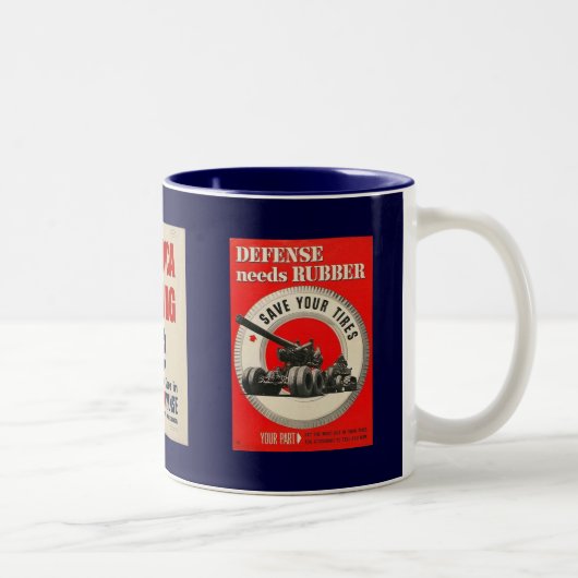2 Couleurs Tasse d'affiche de WWll (Droit)