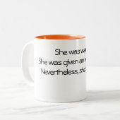 2 Couleurs Tasse de café : Néanmoins, elle a persisté (Devant gauche)