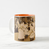2 Couleurs Tasse de défilé de suffragette (Devant gauche)