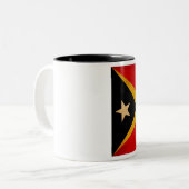 2 Couleurs Tasse de drapeau du Timor oriental (Devant gauche)