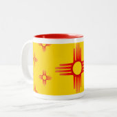 2 Couleurs Tasse de symbole de Zia Sun (Devant gauche)