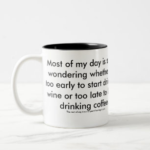 2 Couleurs Tasse de vin ou de café. La mère dépassée en