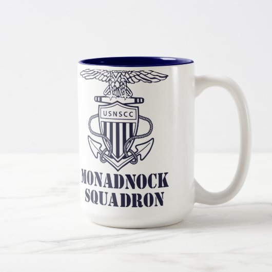 2 Couleurs Tasse d'escadron de Monadnock (Droit)
