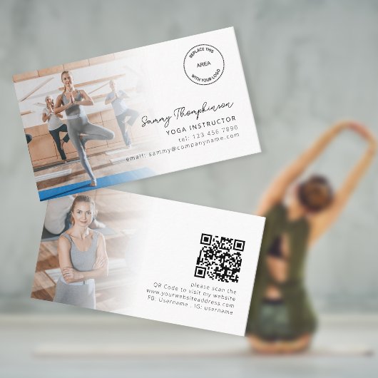 2 Foto's Logo QR Code Yoga Instructor Visitekaartje