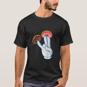 2 in roze 1 in de Stink Dirty Humor TShirt13 T-shirt