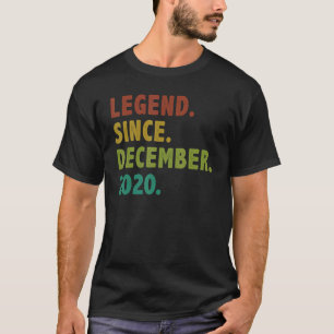 2 jaar oud Legend sinds december 2020 2e Birthda T-shirt