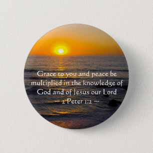 2 Peter 1:2 Ronde Button 5,7 Cm