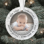 2 Photo 1er Noël en grands-parents Faux Marble<br><div class="desc">Célébrez le cadeau précieux de votre nouveau membre de la famille avec une photo personnalisée 2 "Notre premier Noël en grands-parents" faux marbre rond ornement acrylique. Le design neutre pour le genre convient à un nouveau bébé garçon ou petite-fille. Image et tout le texte sur ce modèle sont simples à...</div>