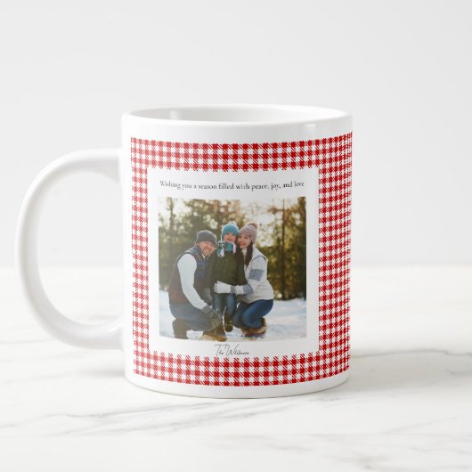 2 Photo Red Plaid Rustic Monogram Trendy Christmas Extra Grote Beker (Links)