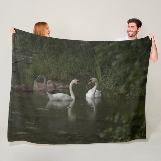 2 zwanen fleece deken (In situ)