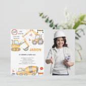 2e anniversaire Construction Boy Photo Invitation (Debout devant)