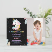 2e anniversaire Unicorn Anniversaire Invitations a (Debout devant)