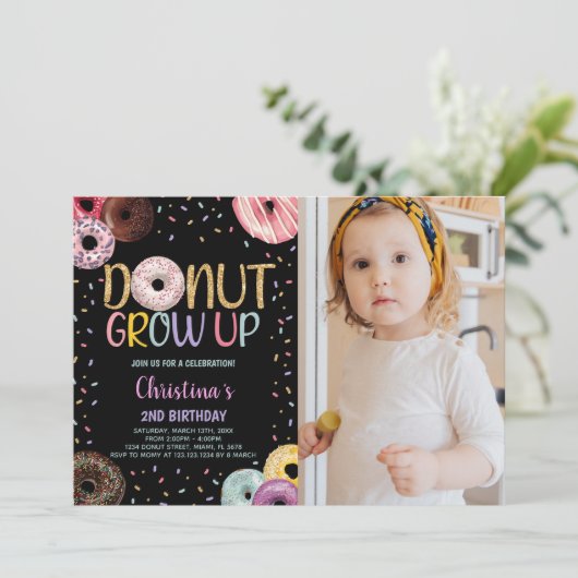 2e Donuts photo noirs Invitations d'anniversaire (Debout devant)