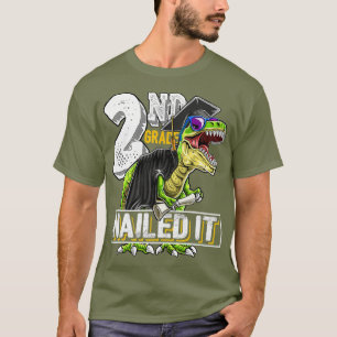 2e klas genageld het T Rex Dinosaur Afstuderen T-shirt