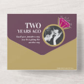 2e verjaardag van de bruiloft in garnet all in one uitnodiging (Achterkant)