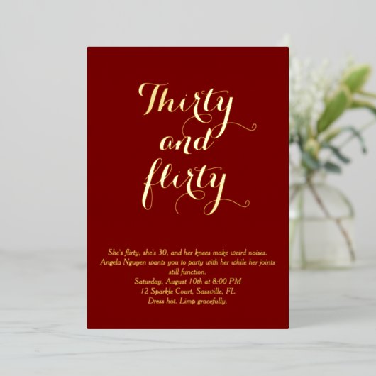 30 en Flirty 30ste verjaardag uitnodiging (Staand Voorkant)