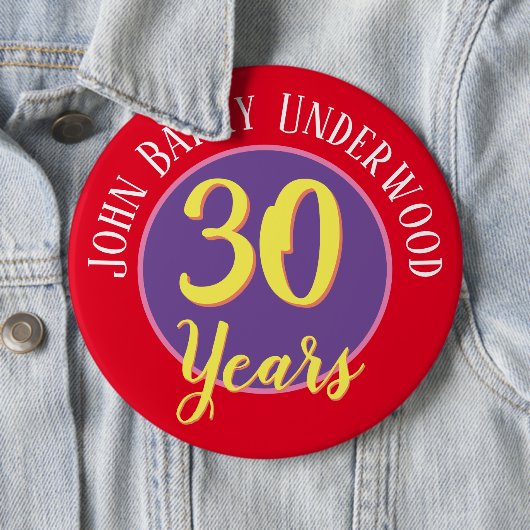 30e Anniversaire Badge à Personnaliser. (En situation)
