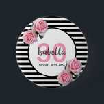 30e anniversaire girly rose roses noir blanc rayur<br><div class="desc">Un bouton pour une fête de 30e anniversaire. Bandes horizontales noires et blanches classiques en arrière - plan. Avec des roses roses roses roses girly et féminine comme décoration. Un cadre blanc et rose sur le devant avec modèle pour l'âge, le nom et la date. Numéro d'âge en rose, nom...</div>