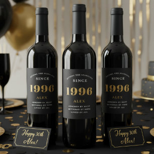 30e Verjaardag Naam 1996 Zwart Goud Elegant Chic Wijn Etiket