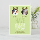 311 Moss Green Pet Antler Carte photo de vacances (Debout devant)