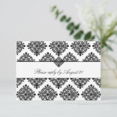 311 Phoebe Cream & Black Damask RSVP (Debout devant)