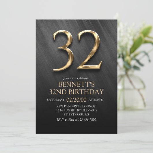 32e Invitation d'anniversaire (Debout devant)