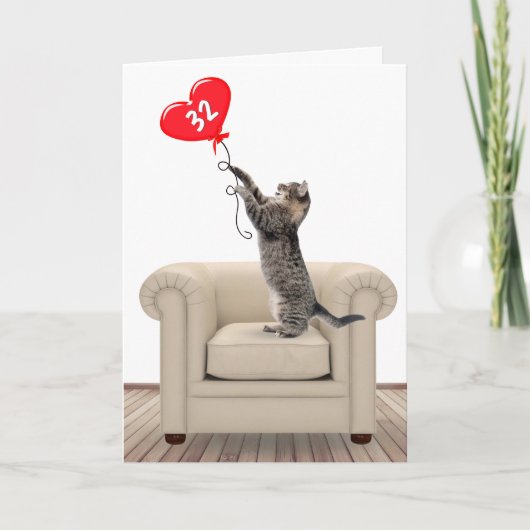 32e verjaardag Kat met hartballonkaart Kaart (Voorkant)