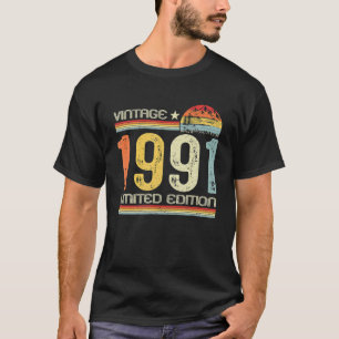 32th B Day Gifts  1991 Limited Edition 32 T-shirt