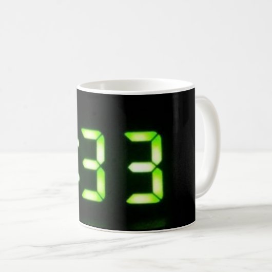 333 Clock Display Coffee Mug (Devant droit)