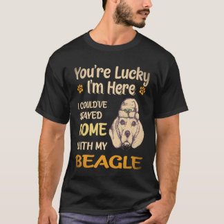 33 Bleef thuis met mijn Beagle T-shirt