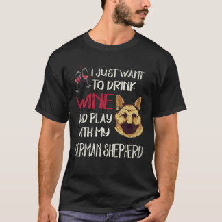 33 Wil gewoon wijn drinken en met mijn Duitse herd T-shirt