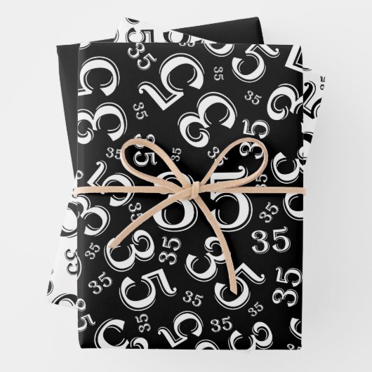 35e verjaardag zwart/wit Random Number Patroon 35 Inpakpapier Vel (In situ)
