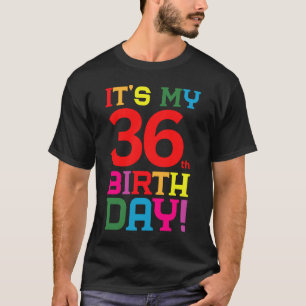 36 jaar oude, kleurrijke gelukkige verjaardag met  t-shirt