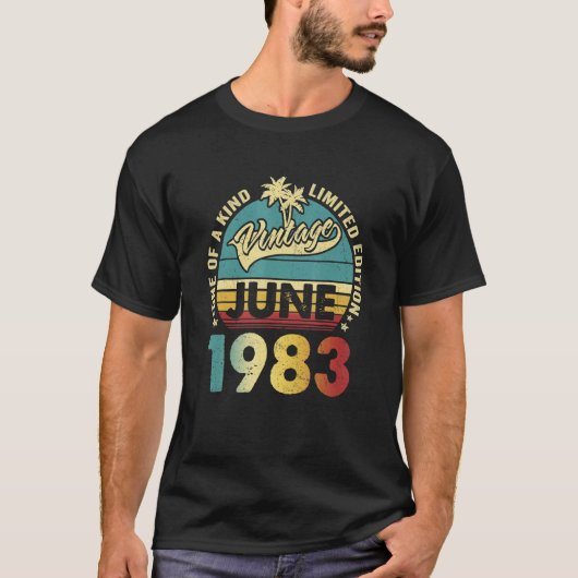 39 Jaar Oud  Juni 1983 39e B Dag T-shirt (Voorkant)