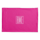3 Beginletter Monogram | Wit Op Heet Roze Kussensloop (Achterkant)