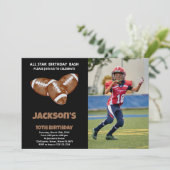 3 Black Brown Football Anniversaire Invitations ph (Debout devant)