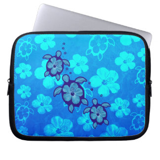 3 Blue Honu Turtles Laptop Sleeve