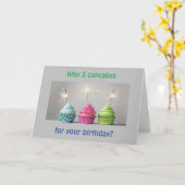 3 CUPCAKES ALL W / EEN SPECIAAL COMPLIMENT VOOR "U KAART (Gele Bloem)