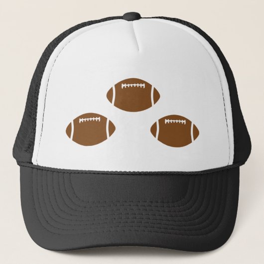 3 footballs trucker pet (Voorkant)