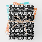3 kleuren puzzel stukken eenvoudig patroon inpakpapier vel (In situ)