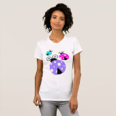 3 Ladybugs in Paarse roze en blauw T-shirt (Voorkant volledig)