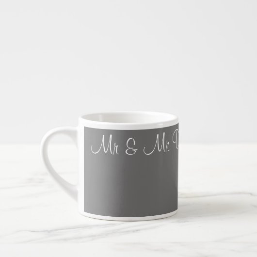 3 Mugs de style - M. et M. Dickinson 21.07.20xx (Gauche)