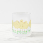 3 poussins de bébé (voir-à travers la tasse (Centre)