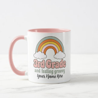 3e klas squad boho regenboog groovy retro mok